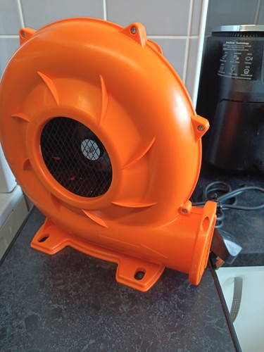 Swiftech 220 240v bouncy - swiftech,